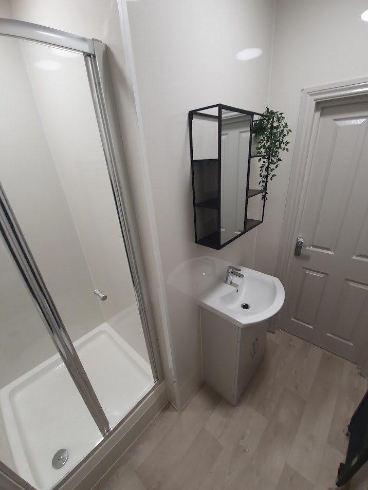 Bright Spacious 1 bedroom flat. All bills included — photo 4